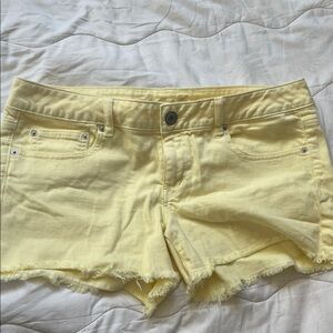 American Eagle yellow shorts